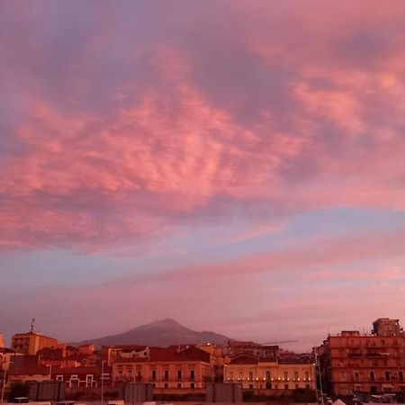 Lux Studio And Apartment Catania Luaran gambar