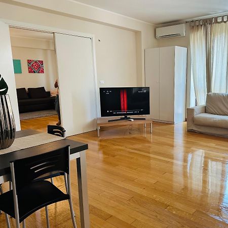Lux Studio And Apartment Catania Luaran gambar