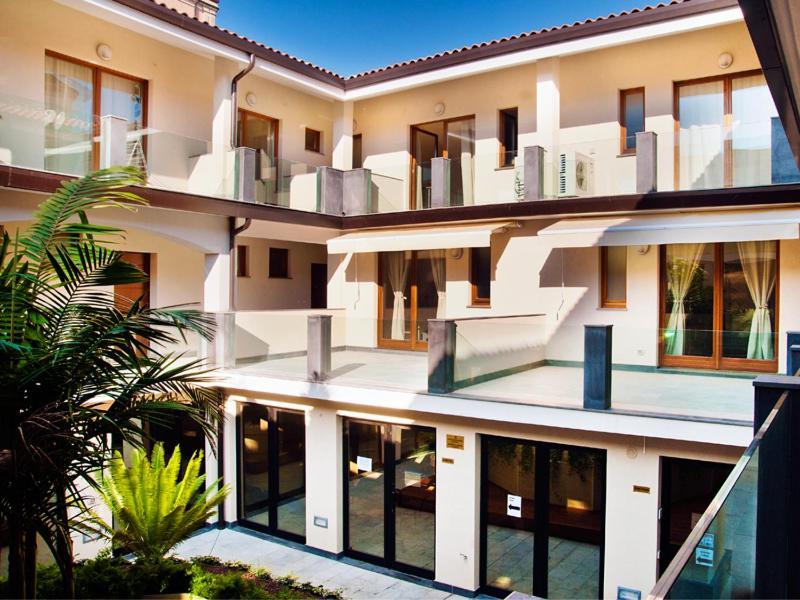 Lux Studio And Apartment Catania Luaran gambar
