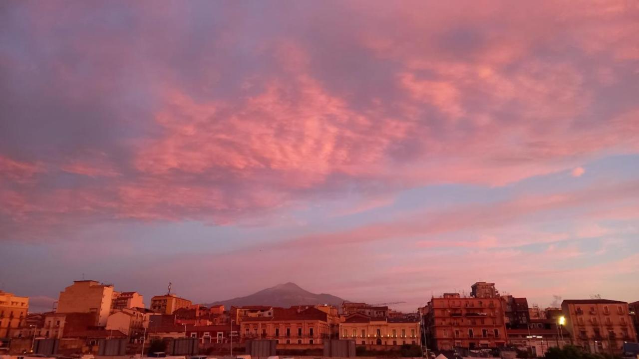 Lux Studio And Apartment Catania Luaran gambar
